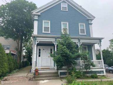 Main picture of 120 Park St