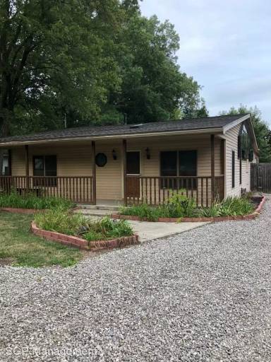 Main picture of 7938 Case Dr