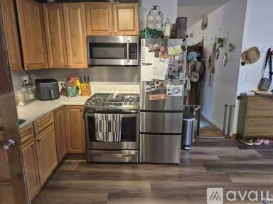 Main picture of 384 Front St