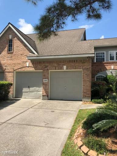 Main picture of 2103 Woodford Green Dr