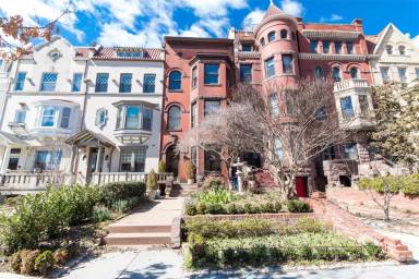 Main picture of 2026 16th St NW