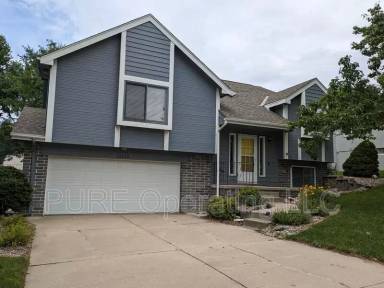 Main picture of 13210 Lillian St