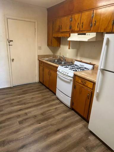 Main picture of 5719 Cherry St