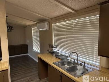Main picture of 27848 Ellis St