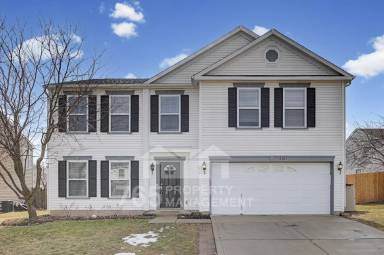Main picture of 2641 Massasoit Ln