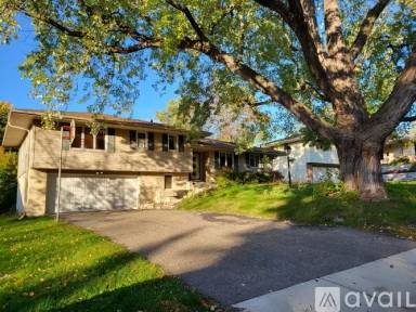 Main picture of 5324 Birchcrest Dr