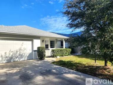 Main picture of 8437 SW 90th St