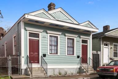 Main picture of 2239 Saint Andrew St