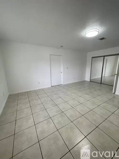 Main picture of 11375 SW 45th St