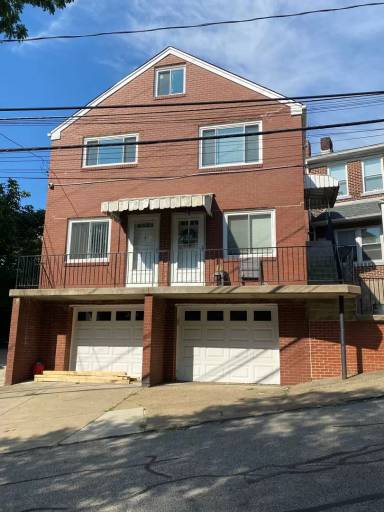 Main picture of 10 Pointview Rd