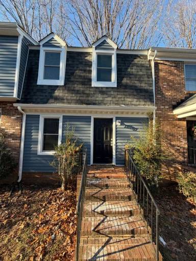 Main picture of 1711 Wards Ferry Rd
