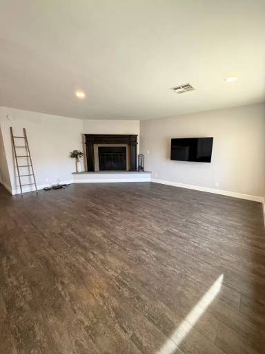 Main picture of 1984 Green Brook Ln