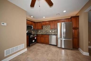 Main picture of 13621 Oak Valley Dr