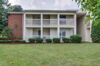 Main picture of Sanbyrn Hall Condominiums
