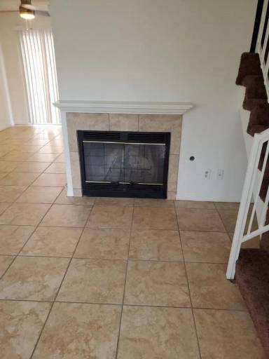 Main picture of 1075 W Devonshire Ave