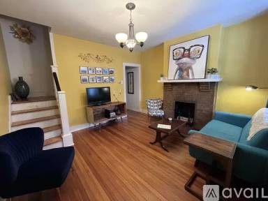 Main picture of 4202 Calvin St