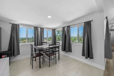 Main picture of 1730 Vista del Valle Blvd