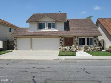 Main picture of 8871 Baywood Dr