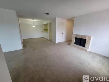 Main picture of La Plaza Condominiums