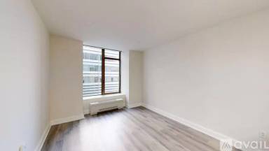 Main picture of 10 Hanover Square