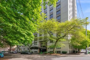 Main picture of Decatur Condominiums