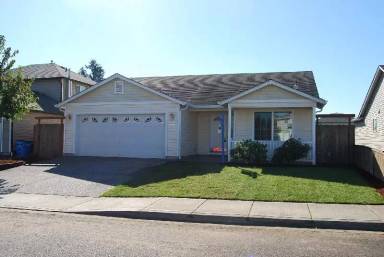 Main picture of 4707 NE 39th St