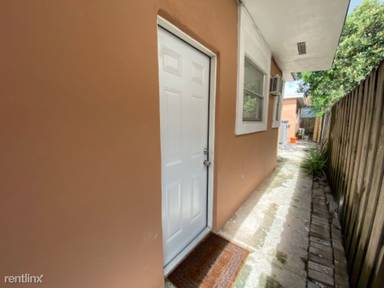 Main picture of 2365 NW 3rd St