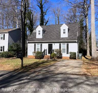 Main picture of 123 Arcaro Dr