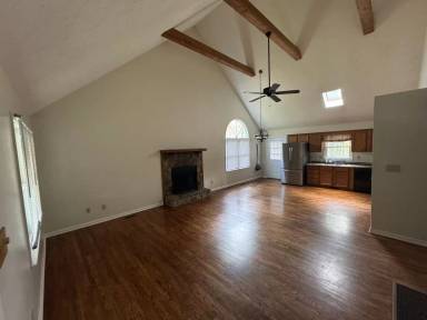 Main picture of 1419 Russ Cornett Rd