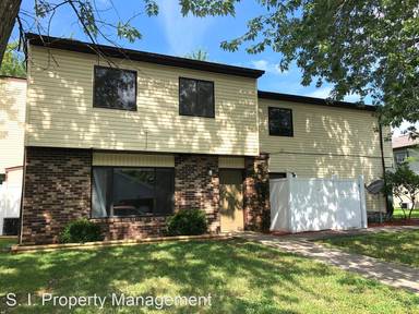 Main picture of 504 N Beadle Dr