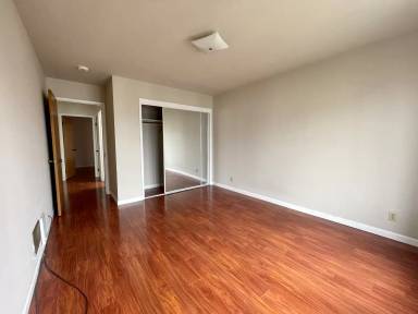 Main picture of 447 25th Ave