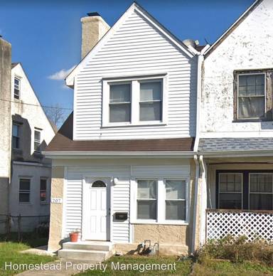Main picture of 207 Chapman Ave