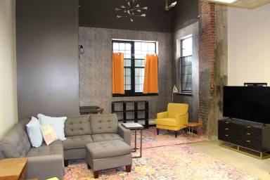 Main picture of Reynolds Lofts