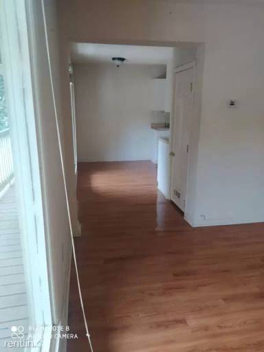 Main picture of 2307 S Fraser St
