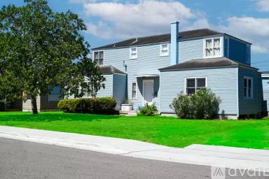 Main picture of 1114 Florida Ave
