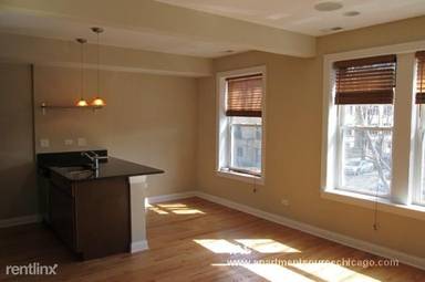 Main picture of 1634 W Grace St