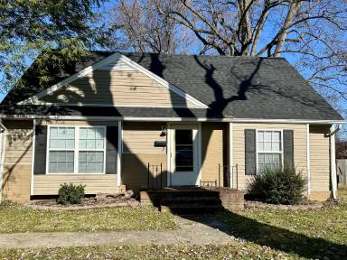 Main picture of 402 Sylvan Ter