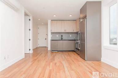 Main picture of 171 Linden Blvd