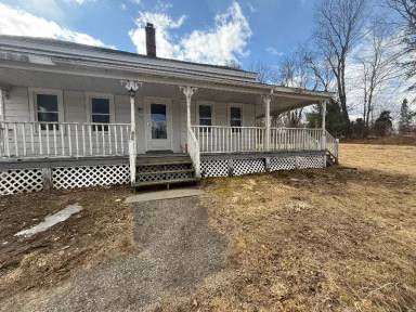 Main picture of 3399A Main St