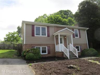 Main picture of 3450 Happy Hollow Rd
