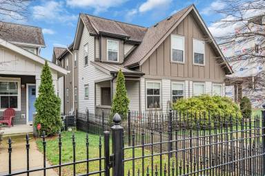 Main picture of 509 Moore Ave