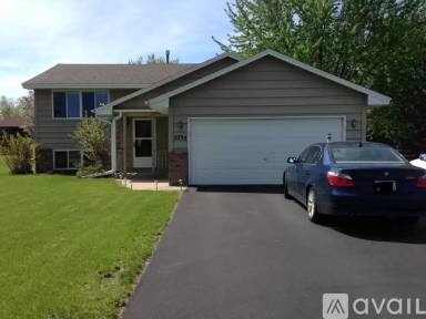 Main picture of 5754 142nd St W