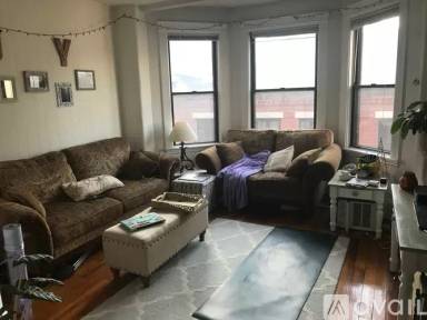 Main picture of 43 Joy St