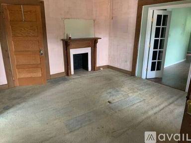 Main picture of 455 E Cherry St