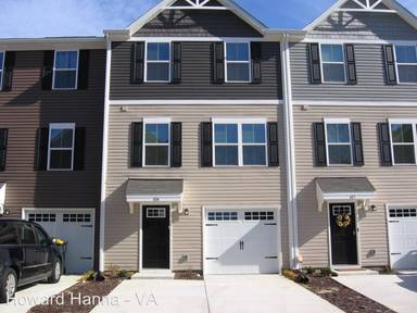 Main picture of 604 Lakeview Cove