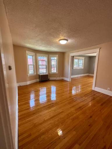 Main picture of 16 Adams St