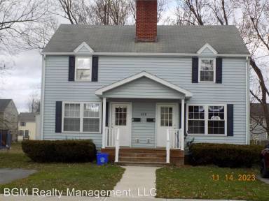 Main picture of 452 Albert St