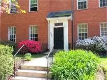 Main picture of 4030 Calvert St NW