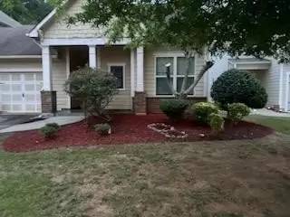 Main picture of 34 Hiram Park Ct