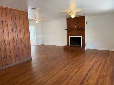 Main picture of 241 Lovelace Dr